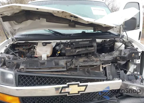 2018 Chevrolet Express 2500 Work Van from USA, damaged, VIN 1GCWGAFG5J1904759